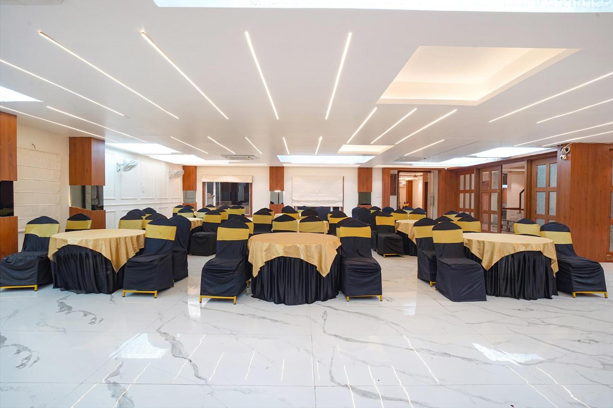 Fabhotel Ashoka Legacy Bhopal Esterno foto