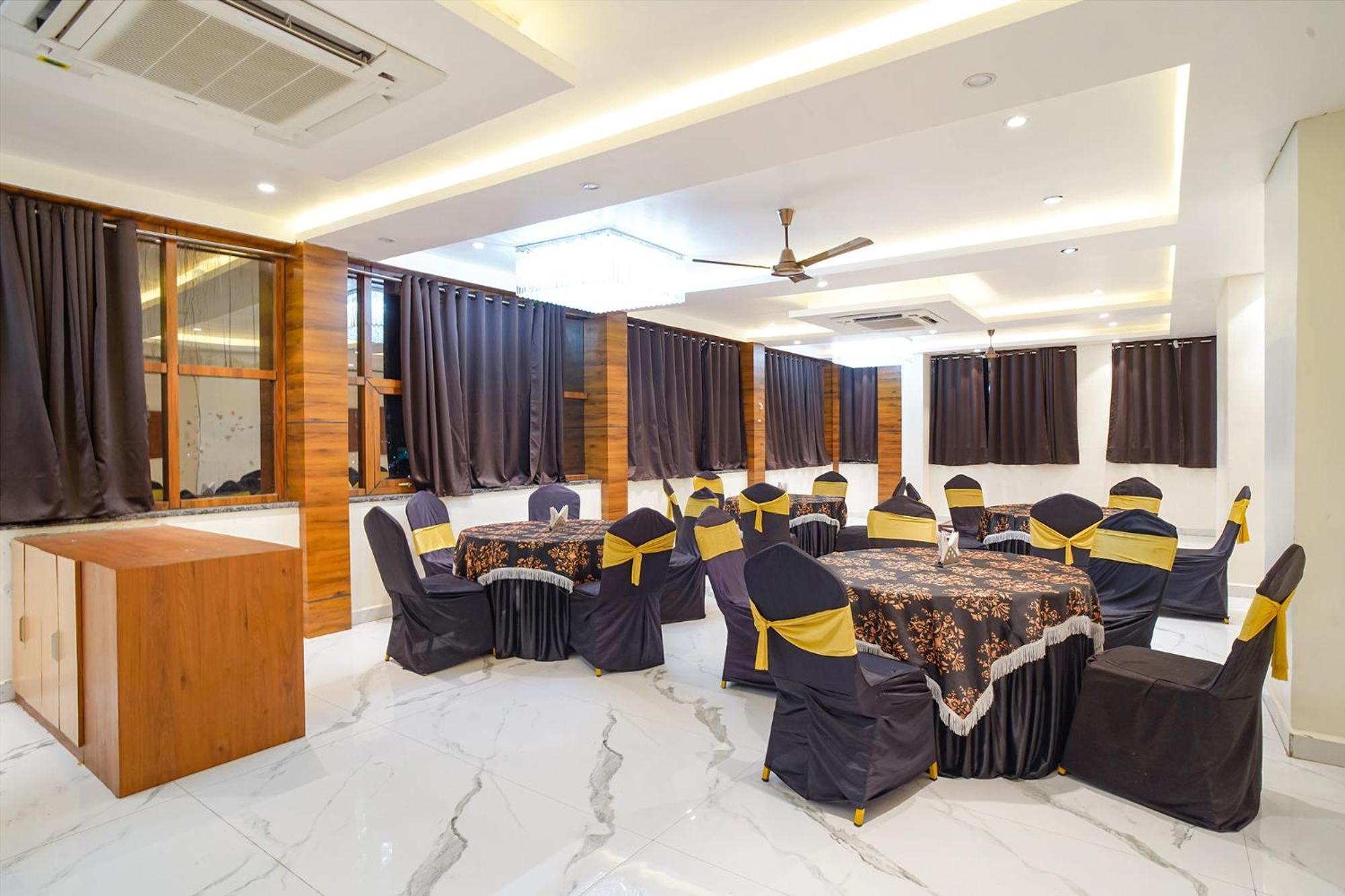 Fabhotel Ashoka Legacy Bhopal Esterno foto